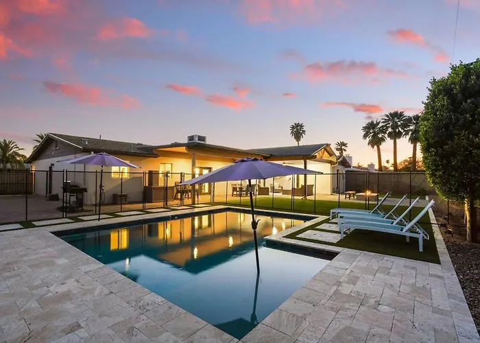 4br Casita W Pool Outdoor Big Screen Holiday home *